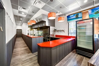 Plus de détails pour 225 95th St, Surfside, FL - Commerce de détail à louer