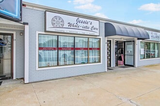 267 Post Rd, Westerly, RI for lease Building Photo- Image 1 of 7