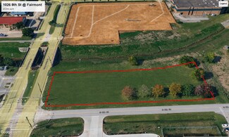 Plus de détails pour 1026 S 8th St, La Porte, TX - Commerce de détail à vendre