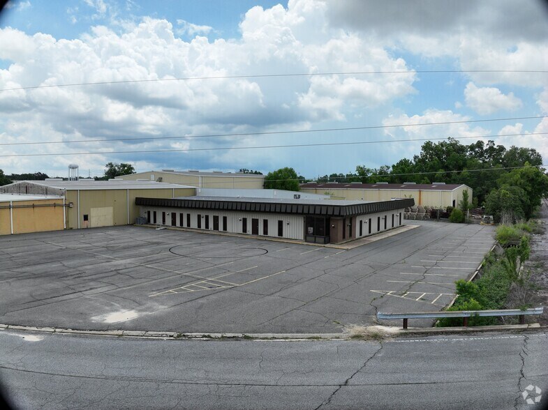 2830 Breard St, Monroe, LA à vendre - Communauté Matterport - Image 3 de 24