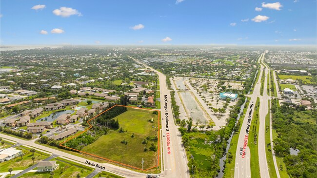 Plus de détails pour 16984-16998 McGregor Blvd, Fort Myers, FL - Terrain à vendre