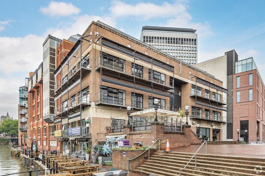 125 Redcliff St, Bristol à louer - Photo du bâtiment - Image 3 de 4