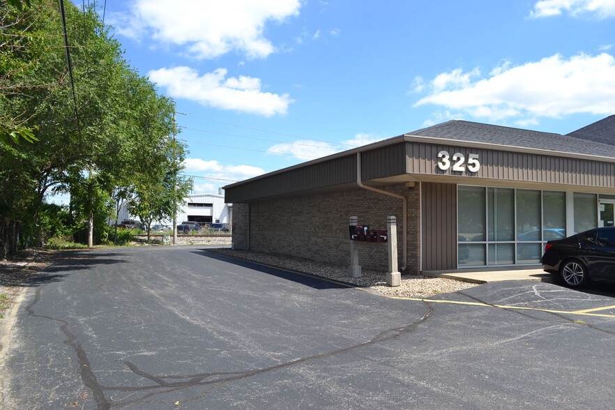 325 S Earl Ave, Lafayette, IN for lease - Building Photo - Image 3 of 12