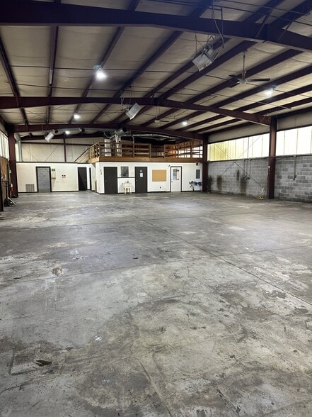 1651 Sigman Rd NW, Conyers, GA for sale - Building Photo - Image 2 of 6