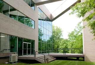 9175 Guilford Rd, Columbia, MD for lease Building Photo- Image 1 of 7