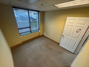 1224 Harris St, Bellingham, WA à louer Photo intérieure- Image 2 de 7