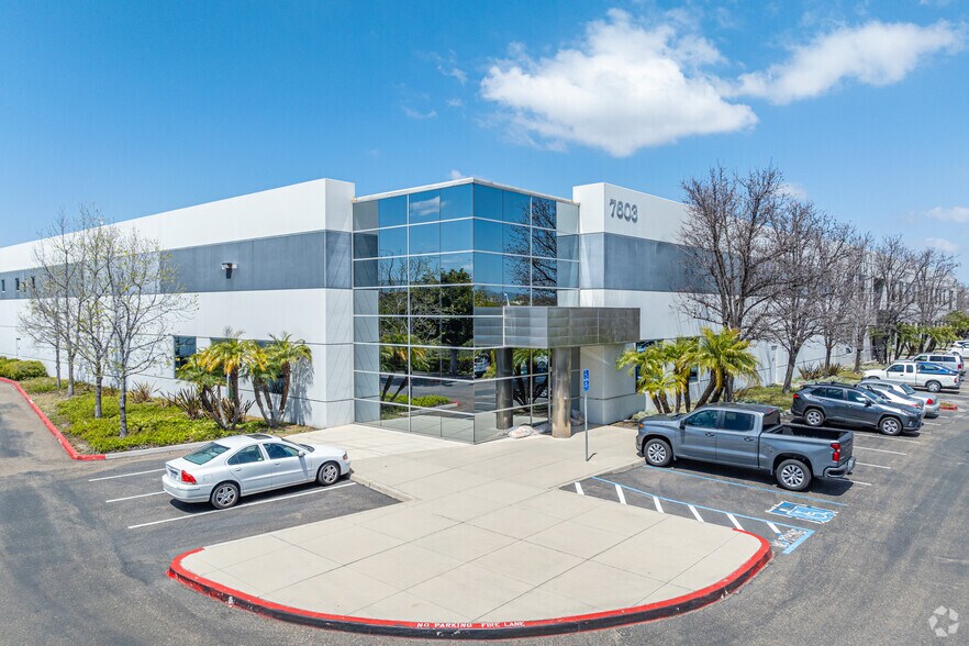 7603 Saint Andrews Ave, San Diego, CA for lease - Primary Photo - Image 1 of 5