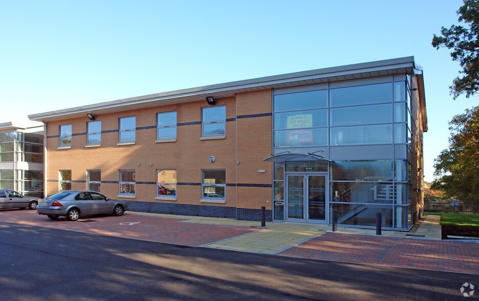 Rookery Ave, Fareham for lease - Primary Photo - Image 1 of 3