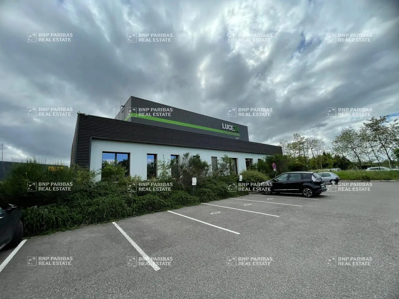 Office in Toulouse for lease Building Photo- Image 1 of 15