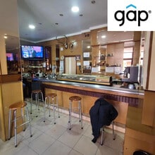 Retail in Cuenca, Cuenca for lease Interior Photo- Image 1 of 6