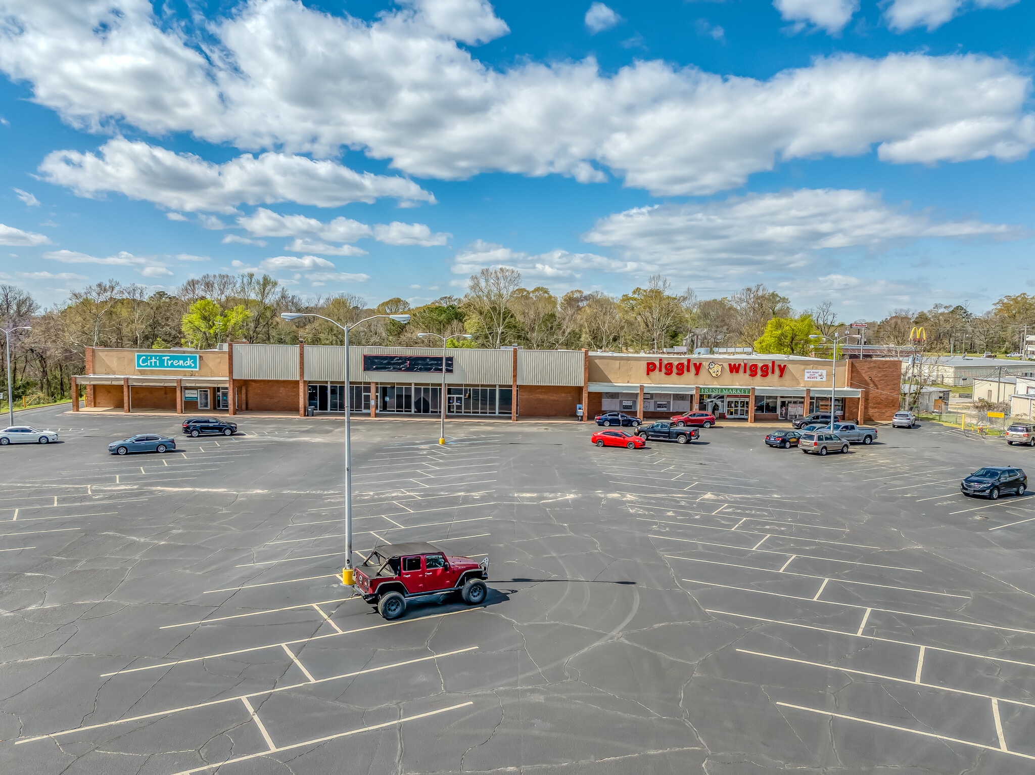 204 S Elm St, Tuskegee, AL for lease Building Photo- Image 1 of 11