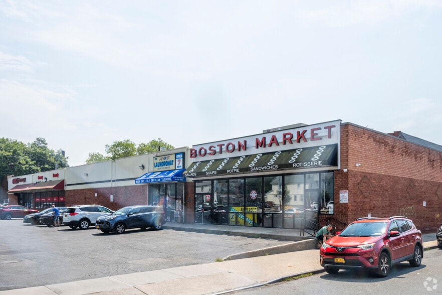 83-02 Atlantic Ave, Ozone Park, NY for lease - Building Photo - Image 3 of 4