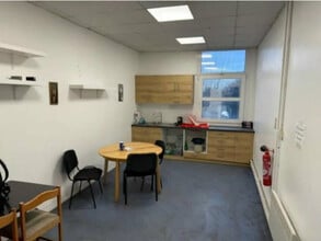 Bureau dans Goussainville à louer Photo intérieure- Image 1 de 1