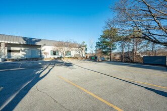 1701 22nd St, West Des Moines, IA à louer Photo intérieure- Image 2 de 3