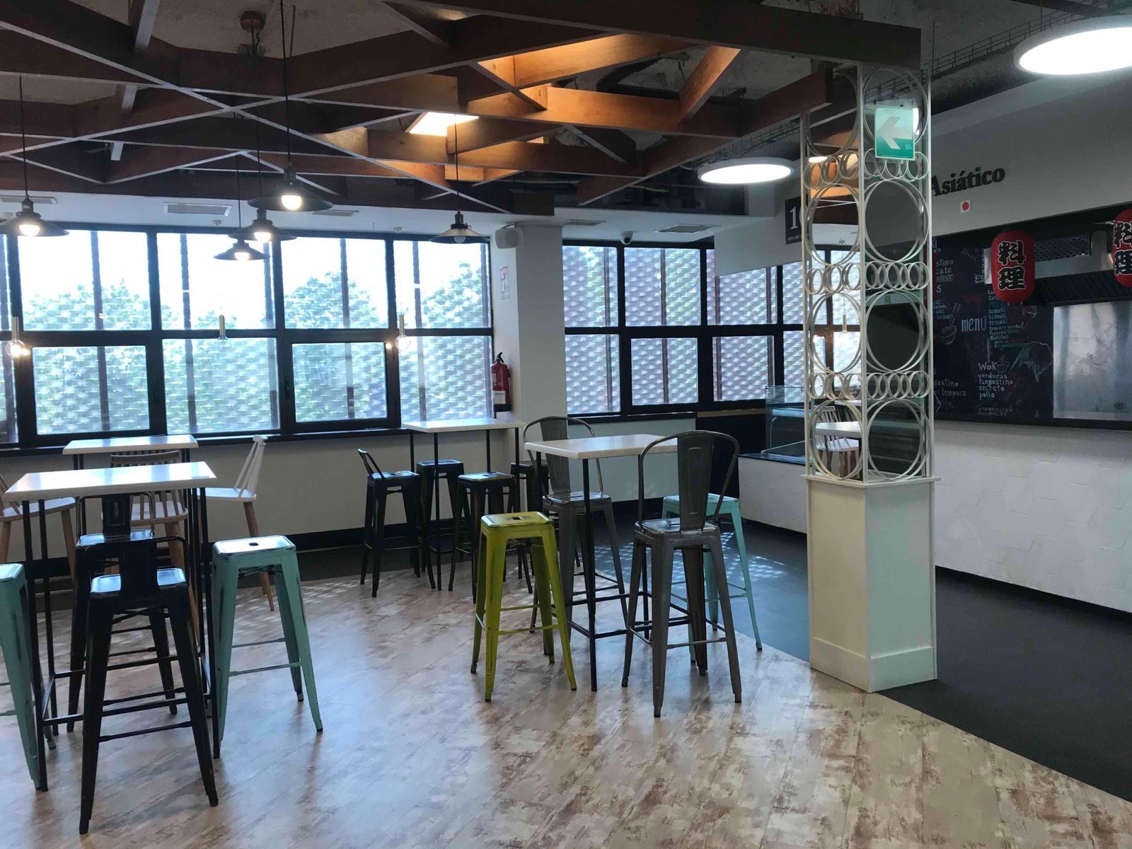 Retail in San Sebastián de los Reyes, Madrid for lease Interior Photo- Image 1 of 4