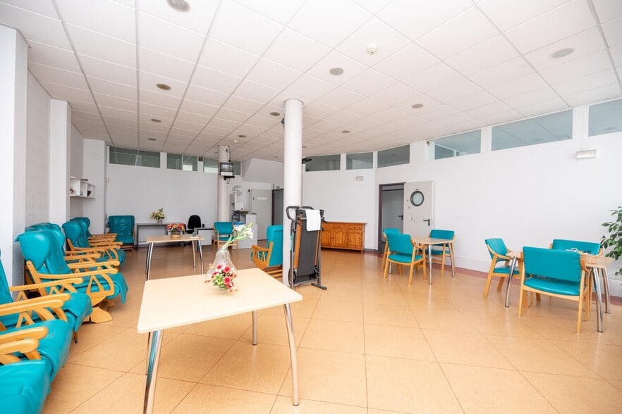 Health Care in El Álamo, Madrid for sale - Interior Photo - Image 2 of 14