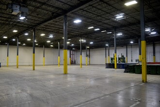 431 Railroad Ave, Camp Hill, PA for lease Interior Photo- Image 2 of 5