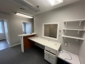 87-89 Main St, Rutland, MA à louer Photo intérieure- Image 2 de 19