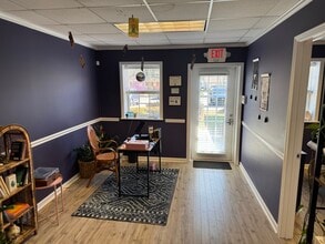 4624 Carolina Beach Rd, Wilmington, NC for lease Interior Photo- Image 2 of 9