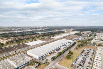 9040 Railwood Dr, Houston, TX - AERIAL map view