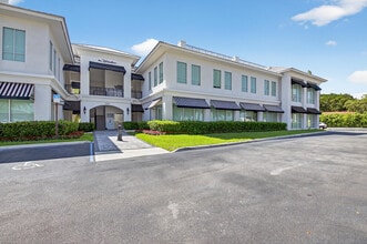 2799 NW 2nd Ave, Boca Raton, FL for lease Building Photo- Image 2 of 28