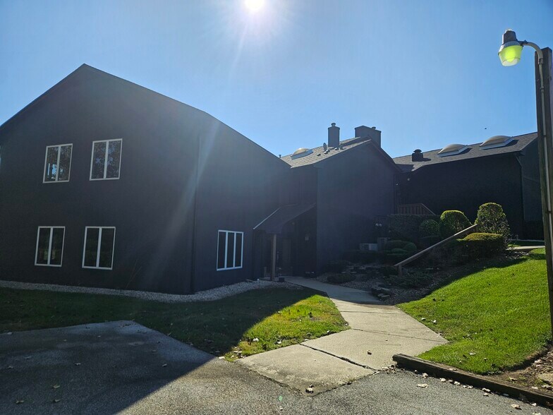 10600 W 143rd St, Orland Park, IL à louer - Photo du bâtiment - Image 3 de 8