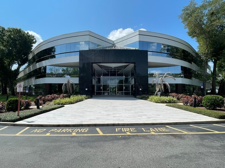 1211 State Road 436, Orlando, FL à louer - Photo du bâtiment - Image 1 de 22