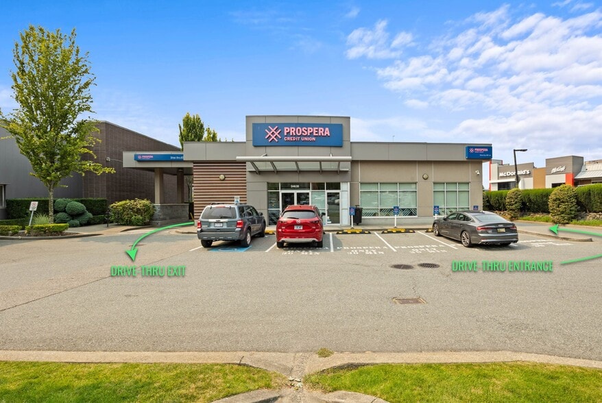 34630 & 34650 Delair Road portfolio of 2 properties for sale on LoopNet.ca - Building Photo - Image 3 of 8