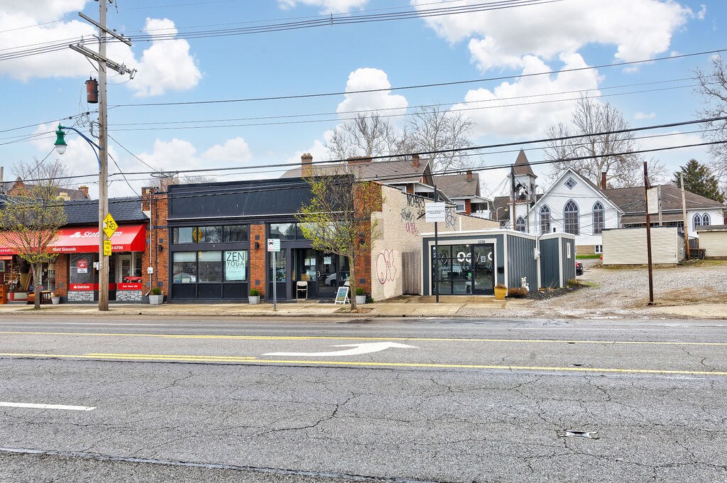3230-3242 N High St, Columbus, OH for lease Primary Photo- Image 1 of 10