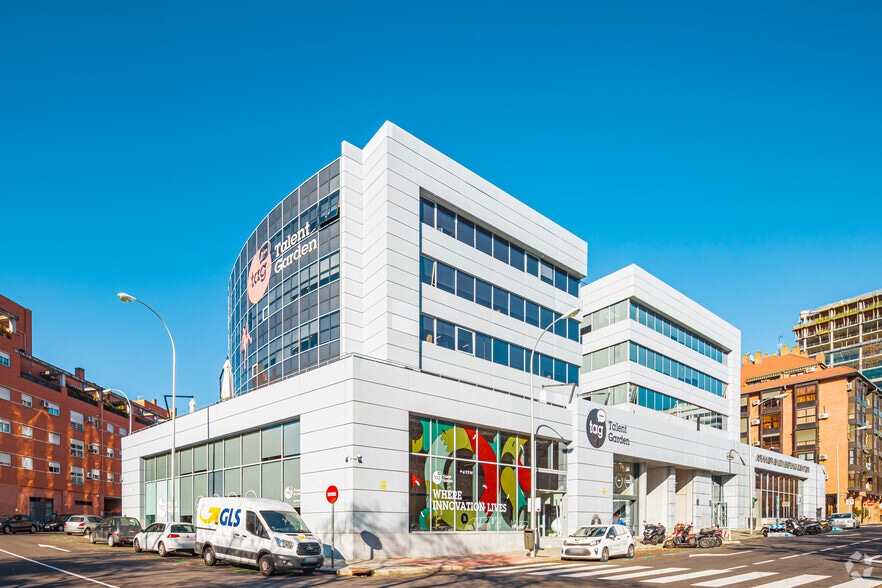 Calle de Juan de Mariana, 17, Madrid, Madrid à louer - Photo principale - Image 1 de 9