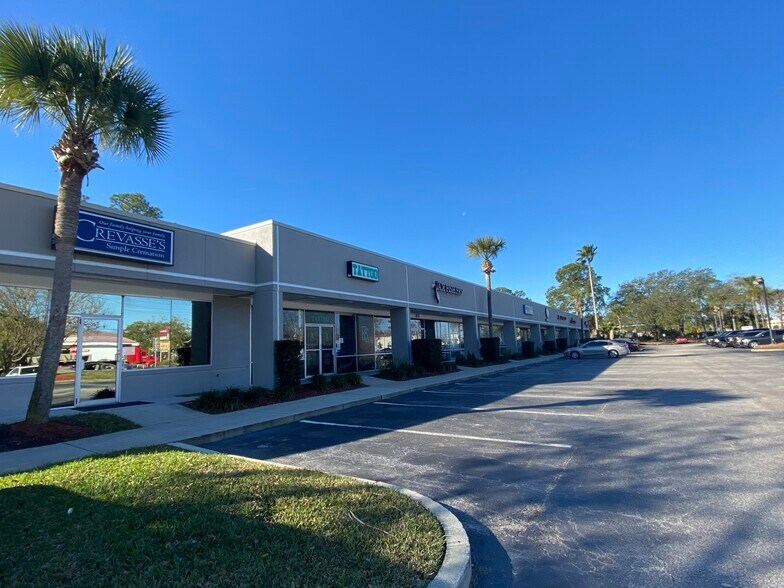 8380 Baymeadows Rd, Jacksonville, FL à louer - Photo du bâtiment - Image 3 de 8