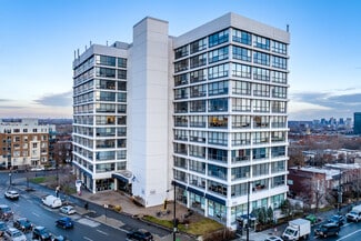 More details for 2120 Rue Sherbrooke E, Montréal, QC - Office for Lease