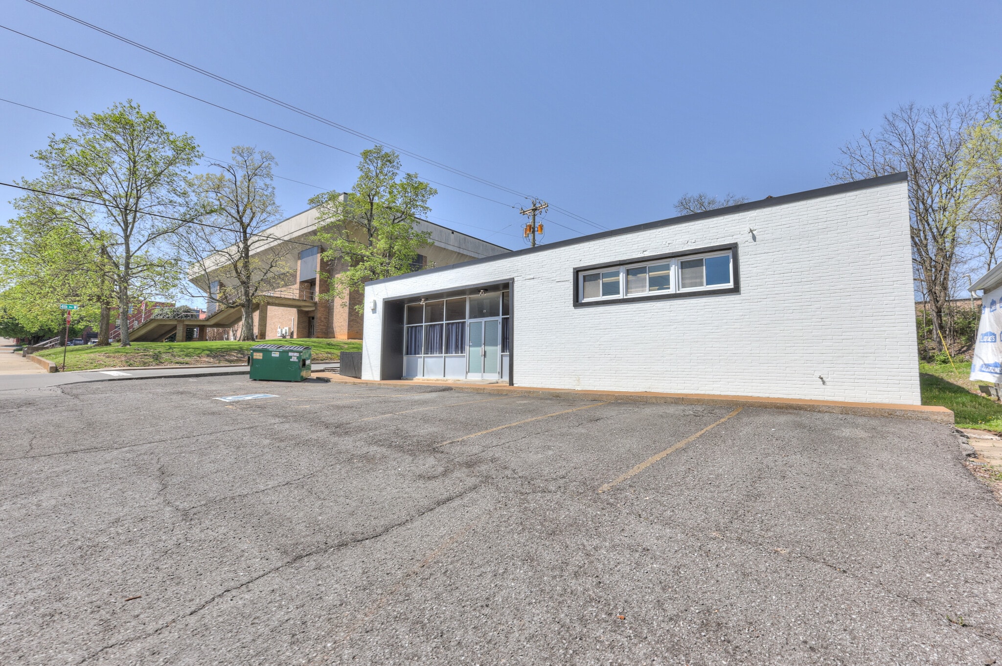 329 N Main St, Springfield, TN à vendre Photo du bâtiment- Image 1 de 37