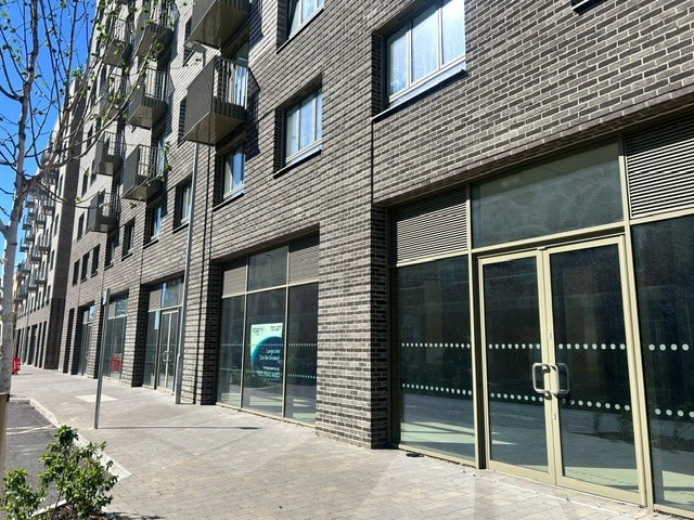 104 Danestrete, Stevenage à louer - Photo du bâtiment - Image 2 de 4
