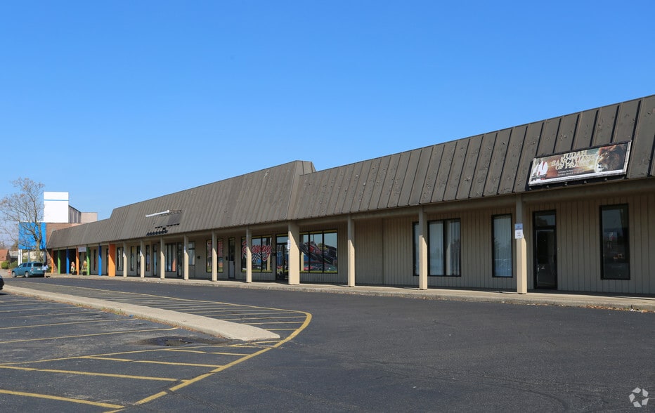 1701-1741 S University Blvd, Middletown, OH for lease - Building Photo - Image 3 of 15