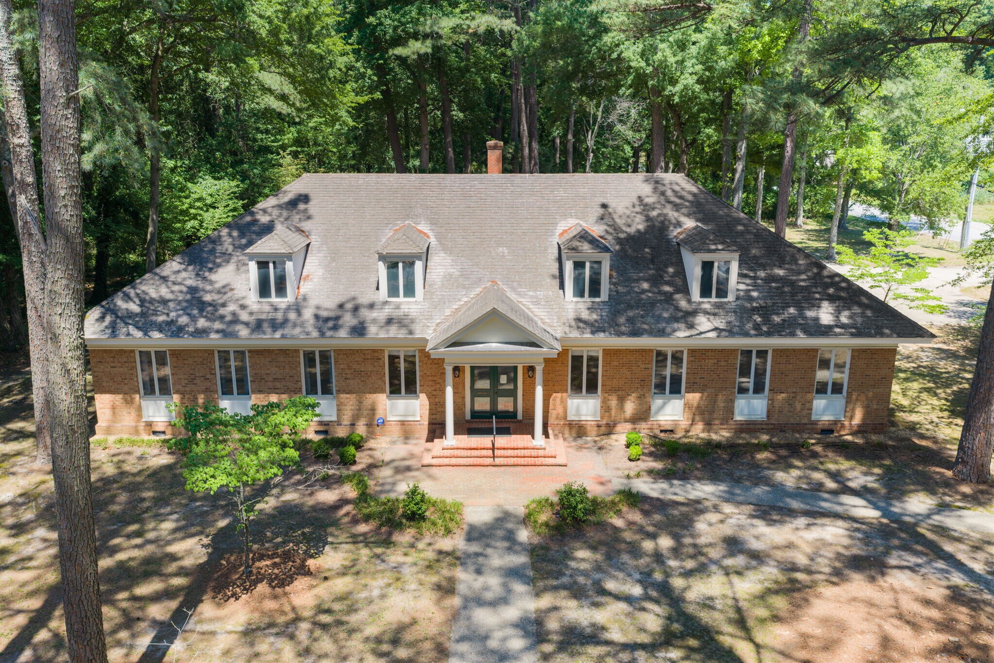 678 Rappahannock Dr, White Stone, VA à vendre Photo du bâtiment- Image 1 de 30