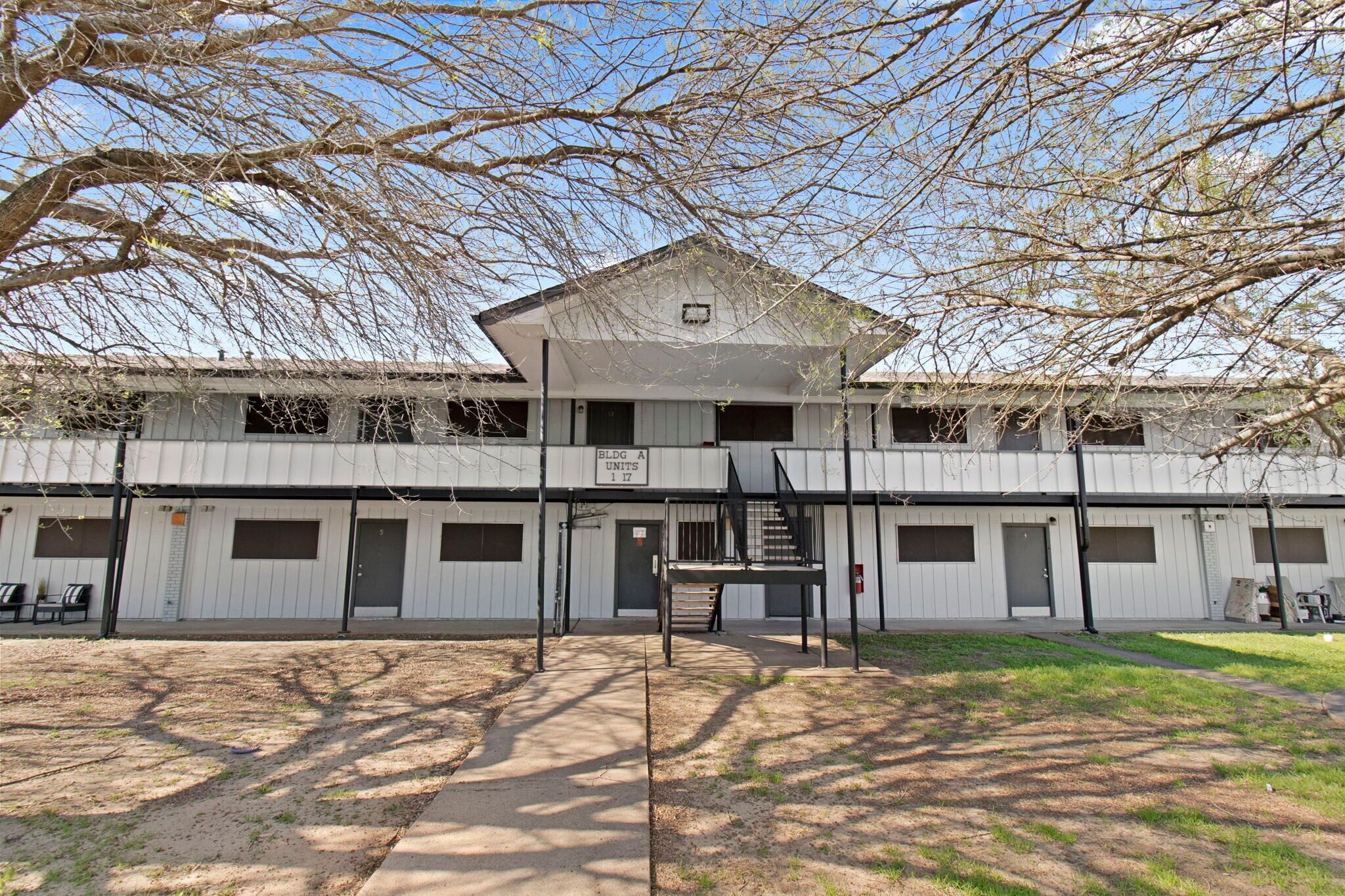 2345 Nall St, Port Neches, TX à vendre Photo du bâtiment- Image 1 de 35