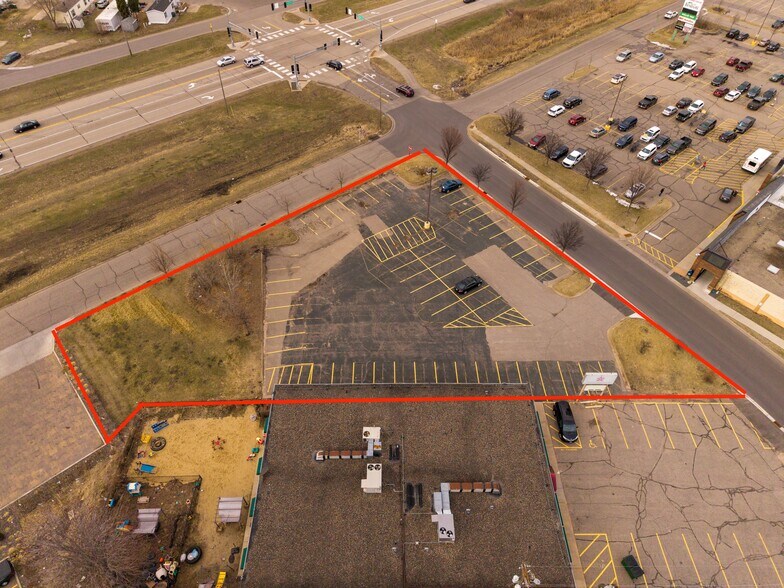 9012 Griggs Ave, Circle Pines, MN à louer - Plan de site - Image 3 de 4