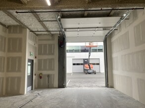 830 Mccallum Rd, Victoria, BC for lease Interior Photo- Image 2 of 4