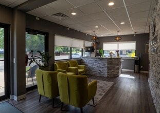 3140 Edmonton Dr, Sun Prairie, WI for lease Lobby- Image 2 of 2