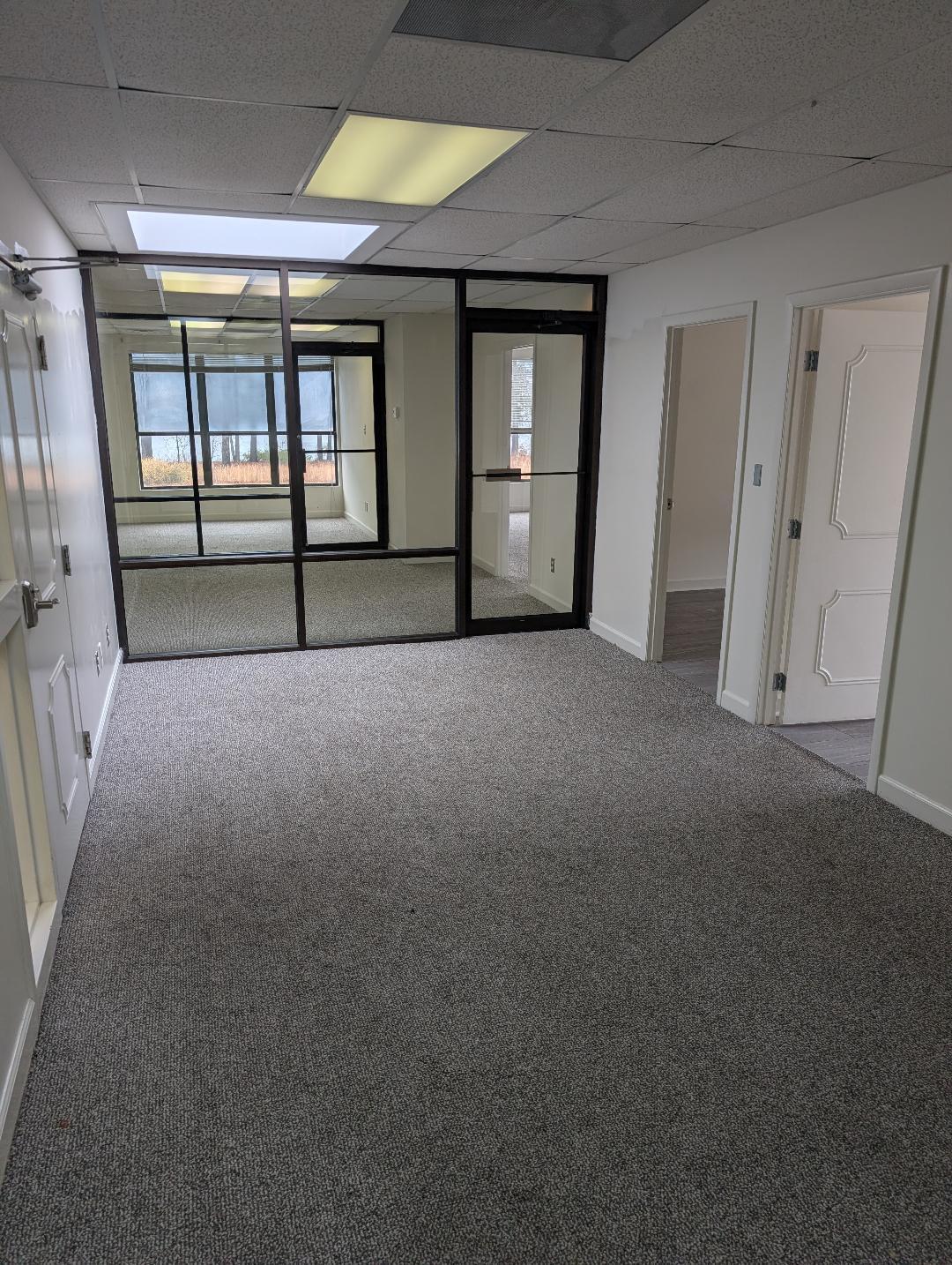 144 Business Park Dr, Virginia Beach, VA for lease Interior Photo- Image 1 of 6