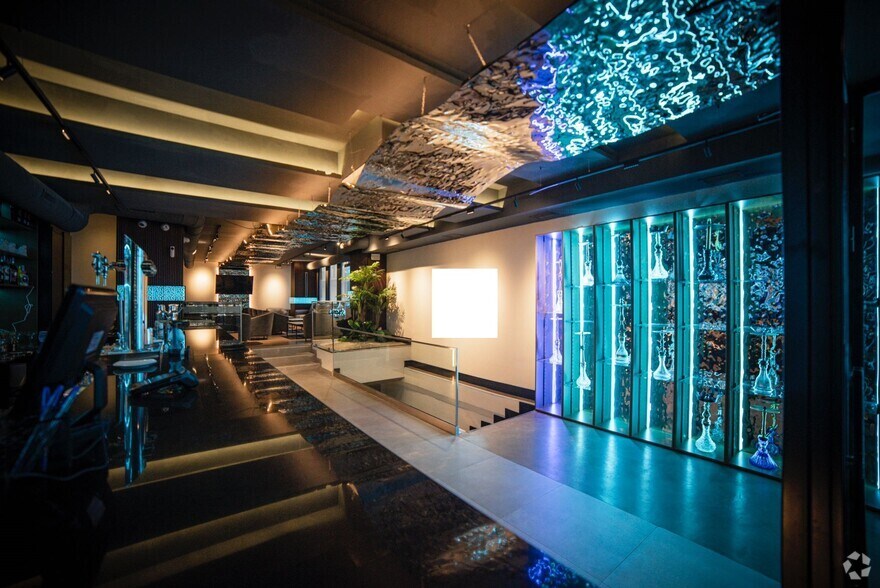 Bureau dans Madrid, Madrid à louer - Photo du bâtiment - Image 2 de 2