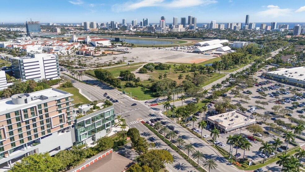 21290 Biscayne Blvd, Aventura, FL for lease - Building Photo - Image 3 of 9
