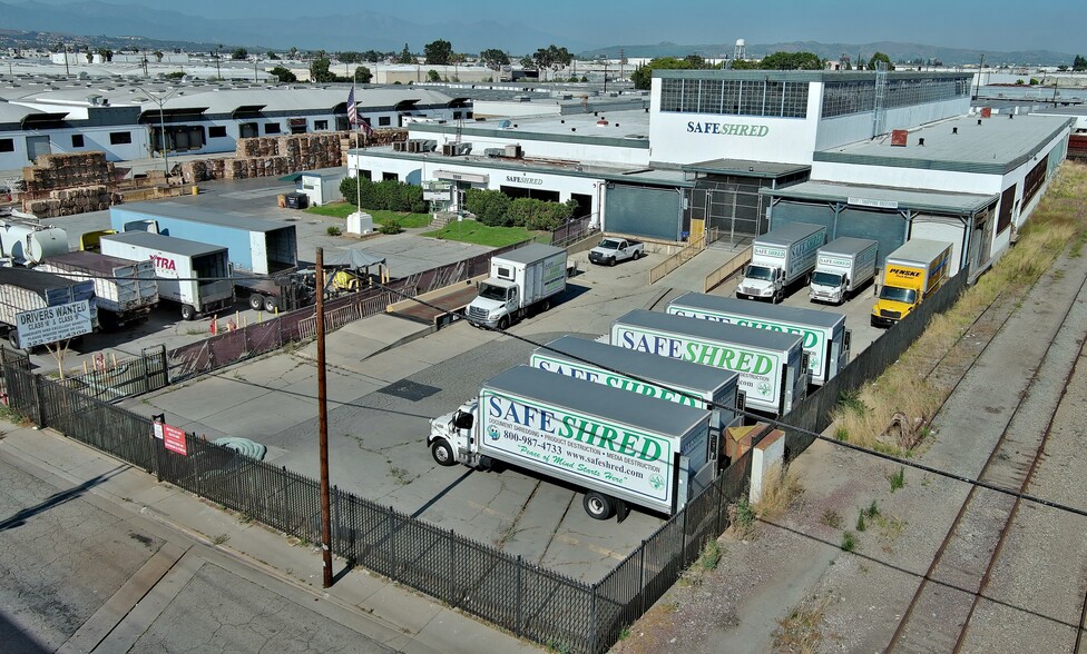5928 S Malt Ave, Commerce, CA for sale - Building Photo - Image 1 of 3