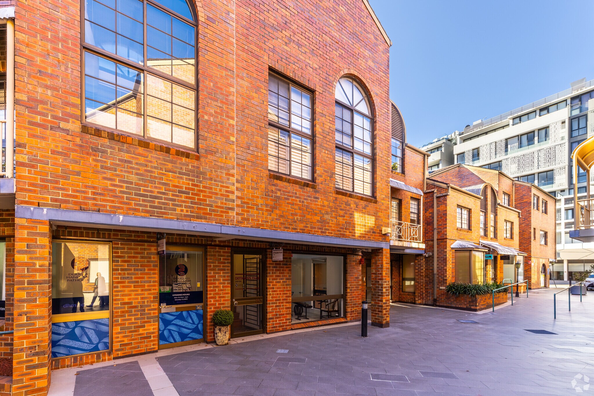 47 Neridah St, Chatswood for lease Primary Photo- Image 1 of 7