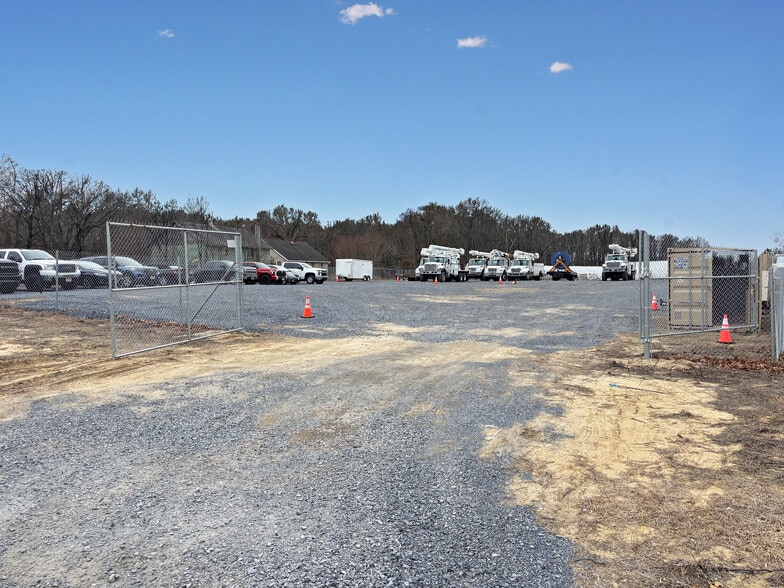 167 W Cohawkin Rd, Clarksboro, NJ for lease - Building Photo - Image 2 of 7