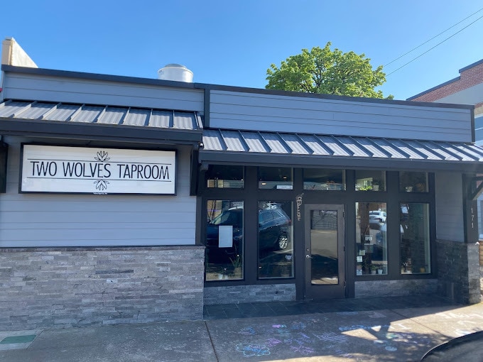 171 SW Court St, Dallas, OR for sale Building Photo- Image 1 of 2