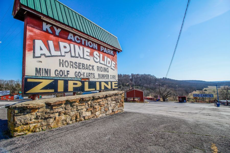 3061 Mammoth Cave Rd, Cave City, KY for sale Primary Photo- Image 1 of 1