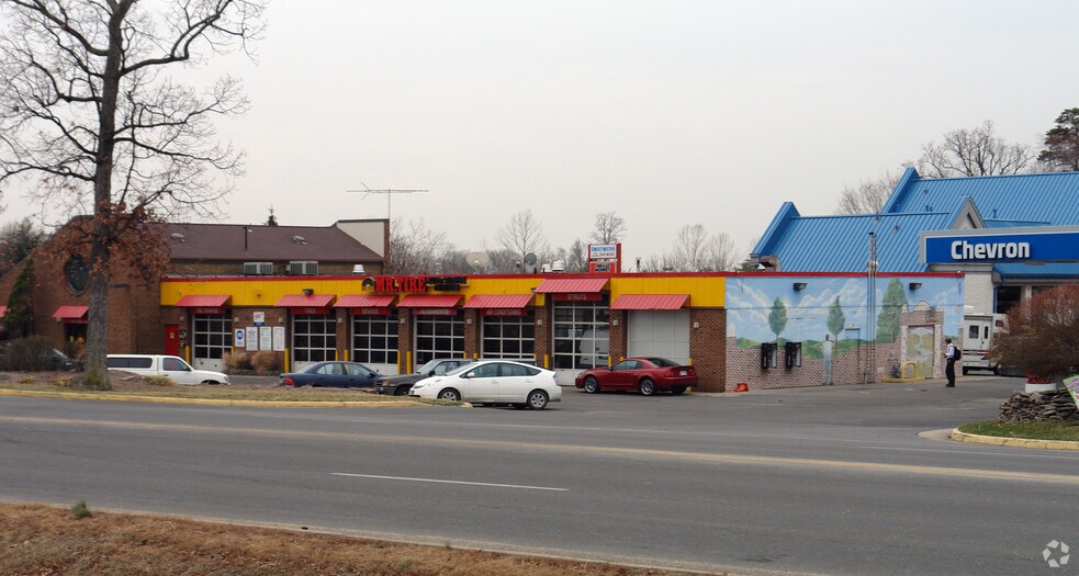 200-B Davis Dr, Sterling, VA à vendre - Photo du bâtiment - Image 2 de 2