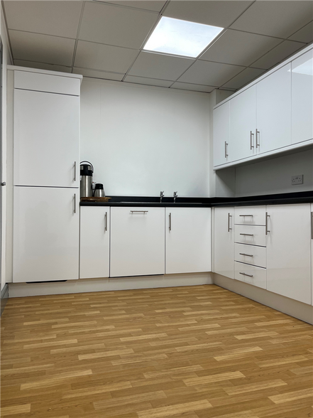 139-141 Holywood Rd, Belfast for lease - Interior Photo - Image 3 of 3